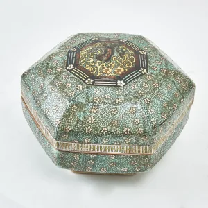 Vintage Chinese Porcelain Bowl And Cover