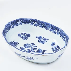 Chinese Blue And White Dish